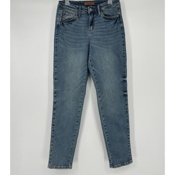 Judy Blue Boyfriend Fit Jeans Size 28 medium wash - Picture 1 of 7